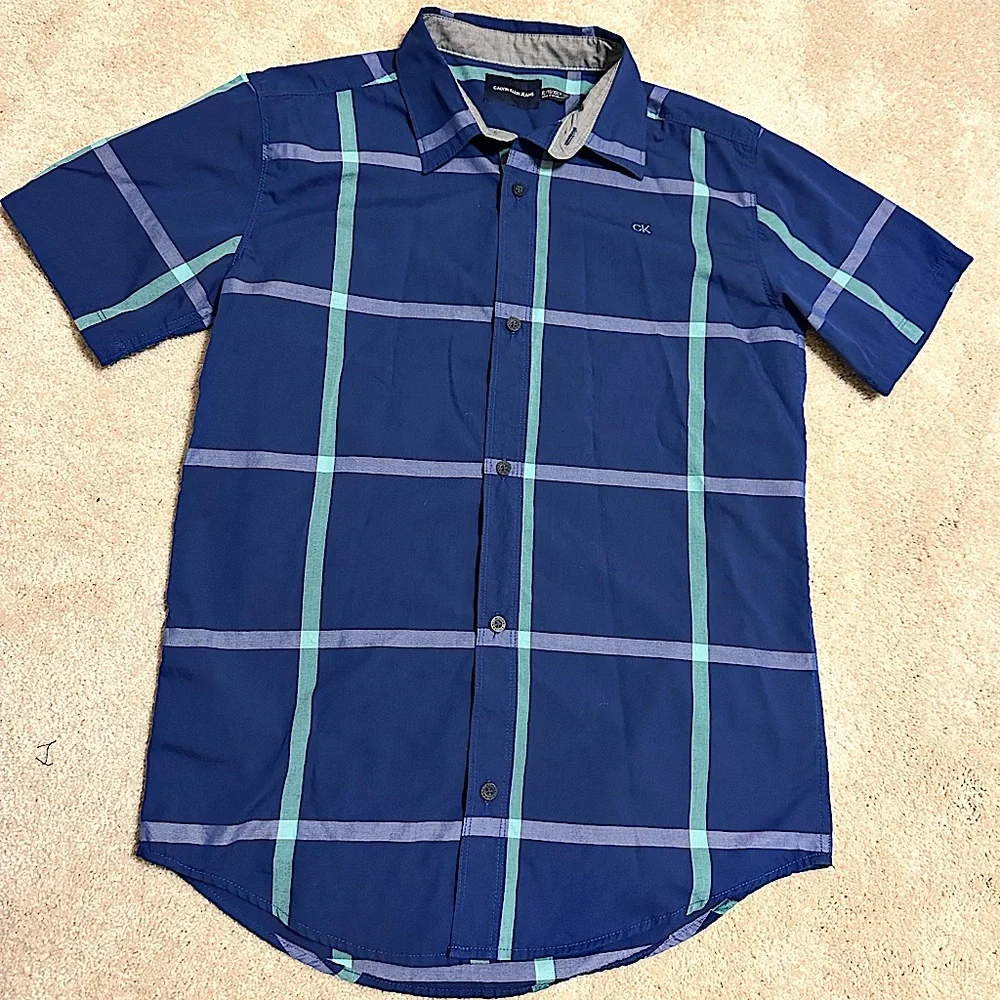 Boys blue plaid shirt size XL (18/20) Calvin Klein